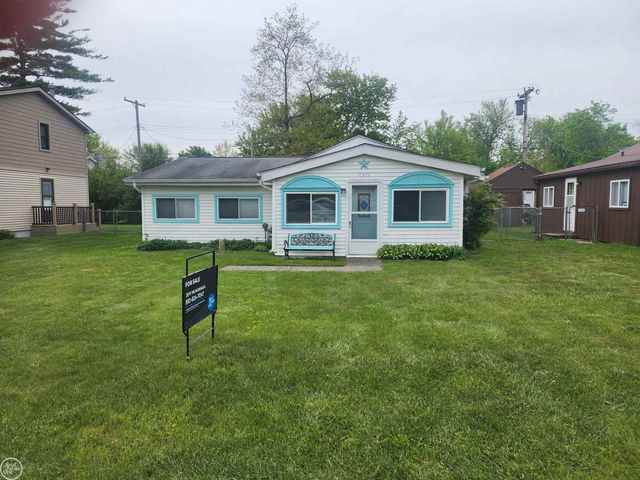 7372 Tulip Road, Lexington, MI 48450