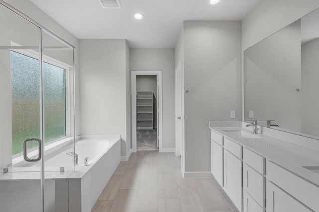 3131 Spitfire Drive, Rosenberg, TX 77471