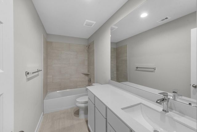 3131 Spitfire Drive, Rosenberg, TX 77471