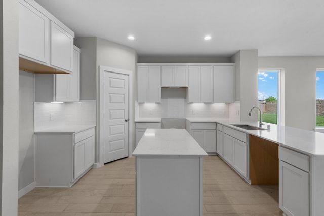 3131 Spitfire Drive, Rosenberg, TX 77471