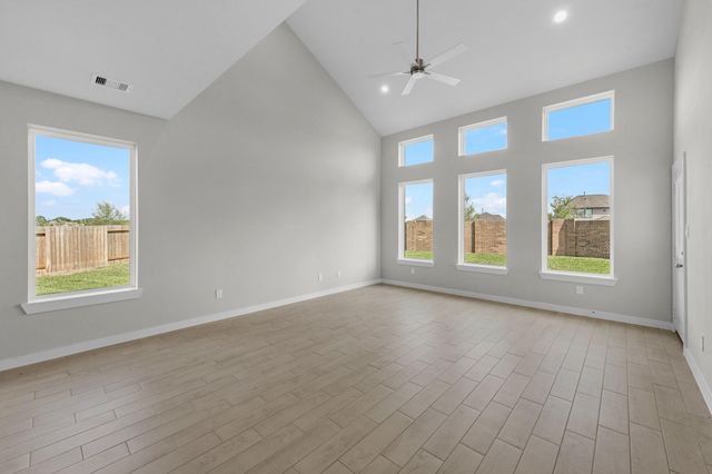 3131 Spitfire Drive, Rosenberg, TX 77471