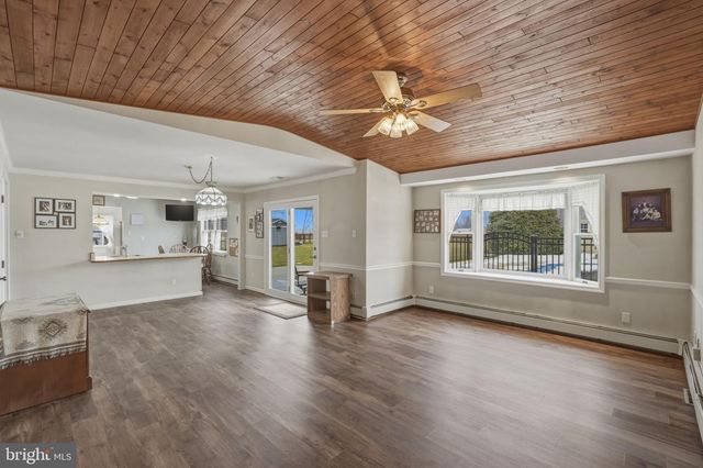 1302 CHERRY LN, Blue Bell, PA 19422