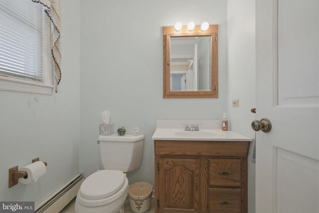 1302 CHERRY LN, Blue Bell, PA 19422