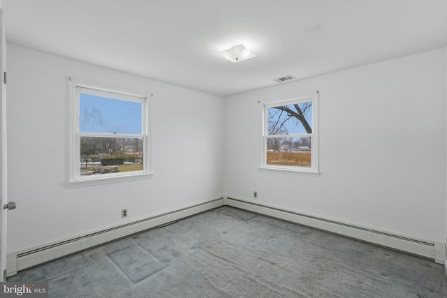 1302 CHERRY LN, Blue Bell, PA 19422