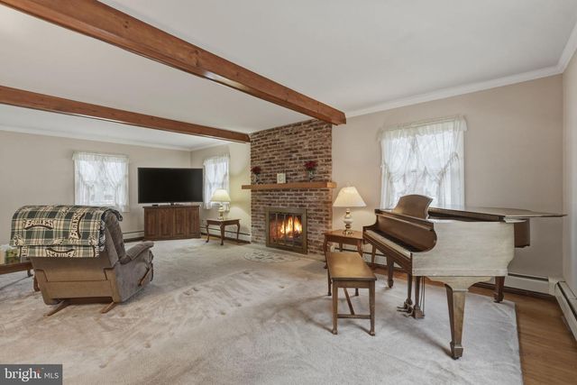 1302 CHERRY LN, Blue Bell, PA 19422