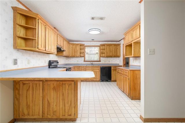 8355 HWY 71 N None, Pineville, LA 71360