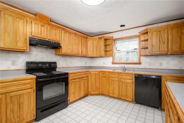 8355 HWY 71 N None, Pineville, LA 71360