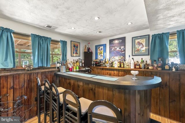 5 MICHELLE CT, Ewing, NJ 08628