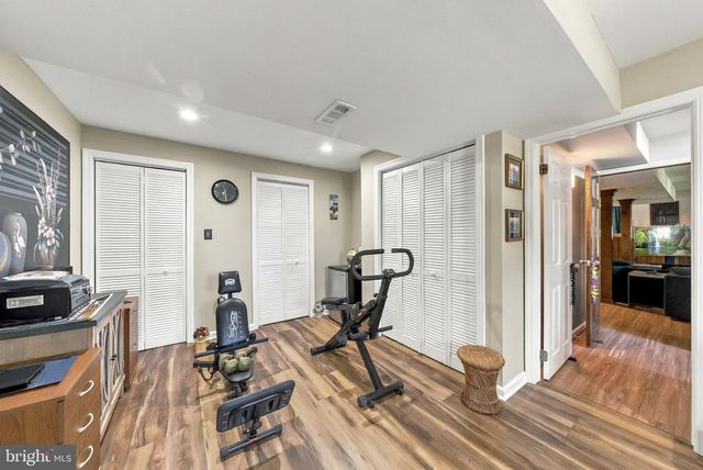 5 MICHELLE CT, Ewing, NJ 08628
