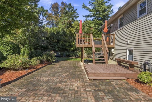 5 MICHELLE CT, Ewing, NJ 08628