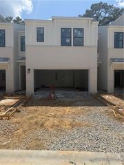2002 Underwood Drive 2, Lawrenceville, GA 30043