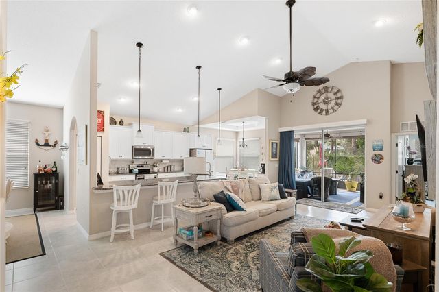 107 PARK PLACE CIRCLE, Palm Coast, FL 32164