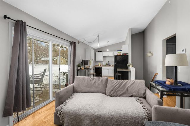 10 Woodpecker Ridge Road, Excelsior, MN 55331