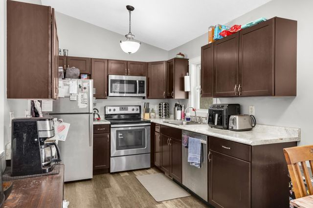 10 Woodpecker Ridge Road, Excelsior, MN 55331