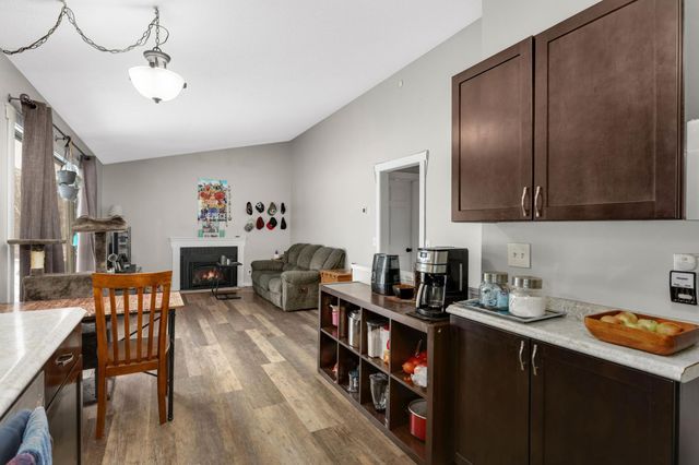 10 Woodpecker Ridge Road, Excelsior, MN 55331