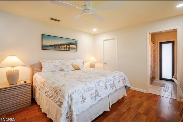 203 SE 43rd TER, Cape Coral, FL 33904