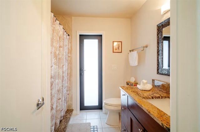 203 SE 43rd TER, Cape Coral, FL 33904