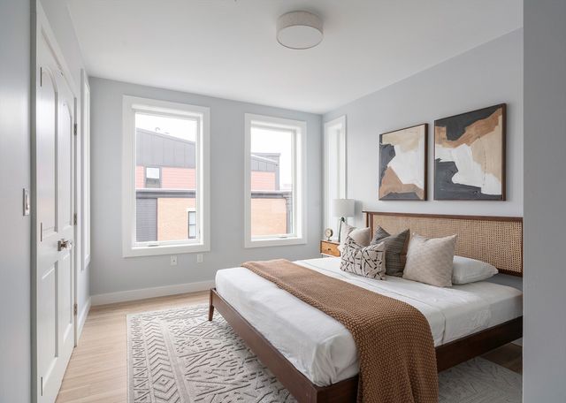 181 Maverick Street PH, Boston, MA 02128