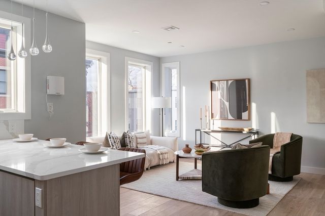 181 Maverick Street PH, Boston, MA 02128