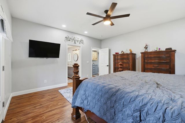 26476 Spring Rd, Pioneer, CA 95666