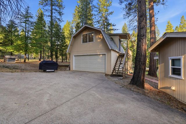 26476 Spring Rd, Pioneer, CA 95666