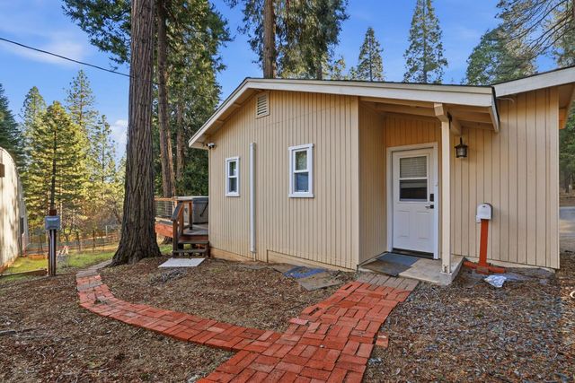 26476 Spring Rd, Pioneer, CA 95666