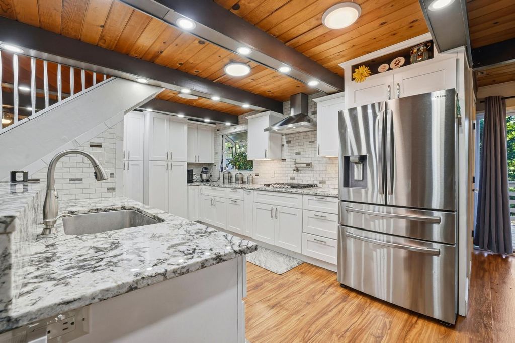 26476 Spring Rd, Pioneer, CA 95666