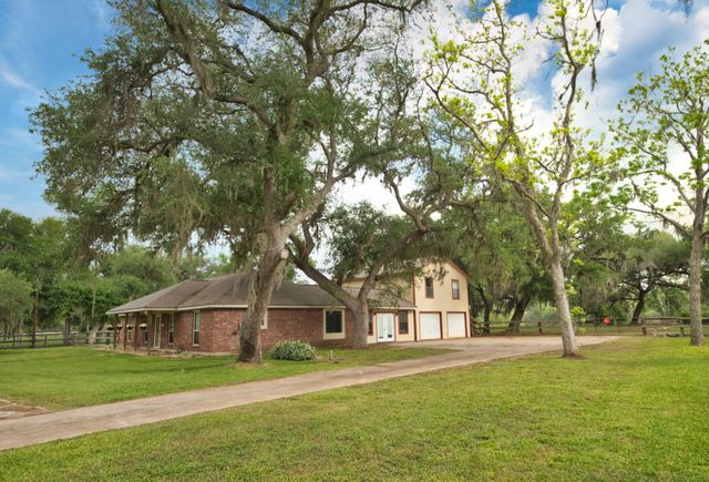 3836 Brazos River Road CR400, Jones Creek, TX 77541
