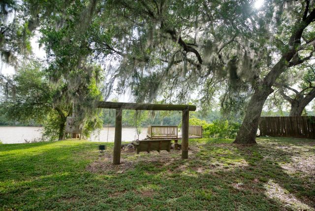 3836 Brazos River Road CR400, Jones Creek, TX 77541