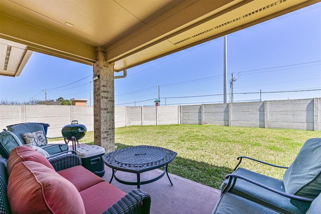 1629 Canchola Lane, League City, TX 77573