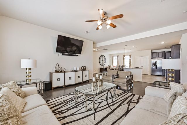 1629 Canchola Lane, League City, TX 77573