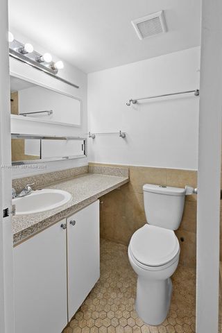 1800 Sans Souci Blvd 106, North Miami, FL 33181