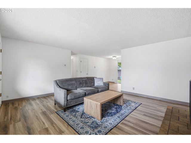1575 JUHL St, Eugene, OR 97402