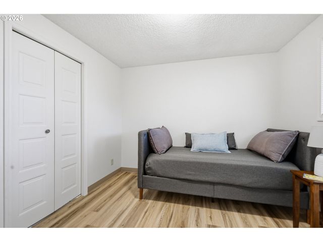 1575 JUHL St, Eugene, OR 97402