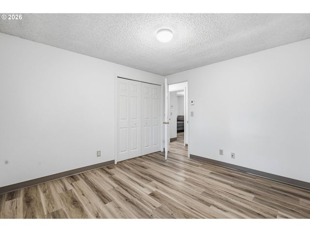 1575 JUHL St, Eugene, OR 97402