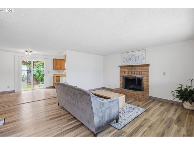 1575 JUHL St, Eugene, OR 97402