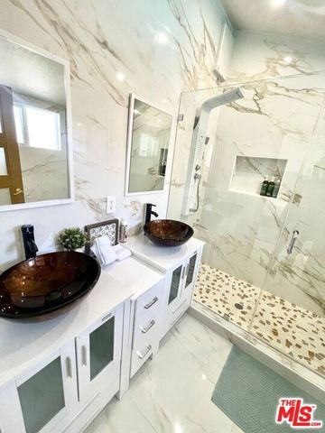 1416 Pandora Avenue, Los Angeles, CA 90024