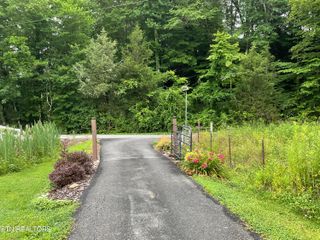 630 & 632 Bush Rd, Clinton, TN 37716