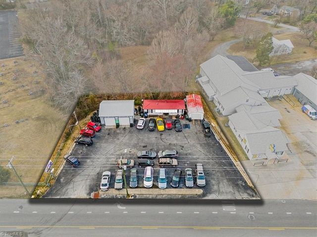 620 National Highway, Thomasville, NC 27360