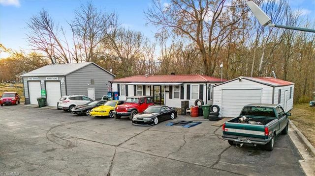 620 National Highway, Thomasville, NC 27360