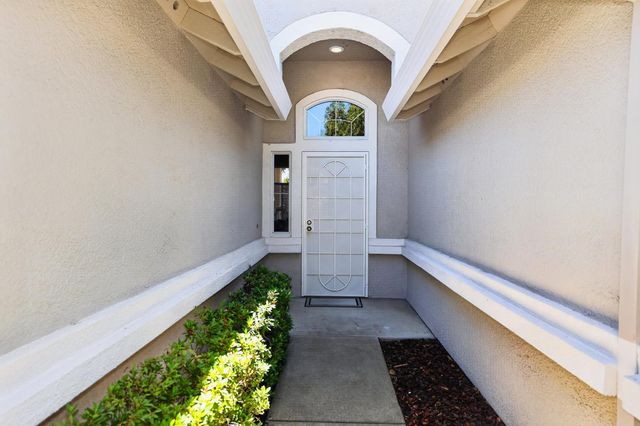 7240 Pineschi Pl, Roseville, CA 95747