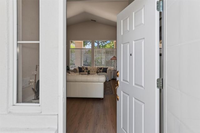 7240 Pineschi Pl, Roseville, CA 95747