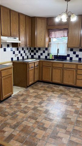 206 N Marietta Street, Verona, WI 53593