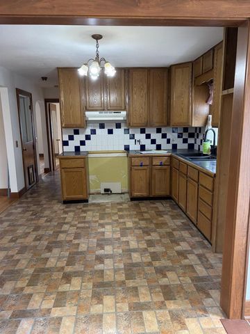 206 N Marietta Street, Verona, WI 53593