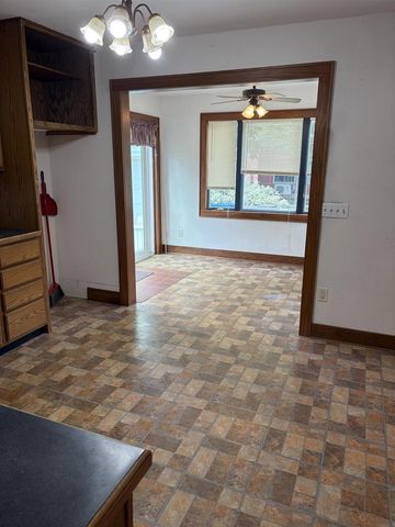 206 N Marietta Street, Verona, WI 53593