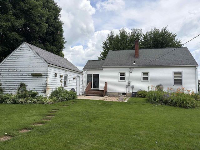 206 N Marietta Street, Verona, WI 53593