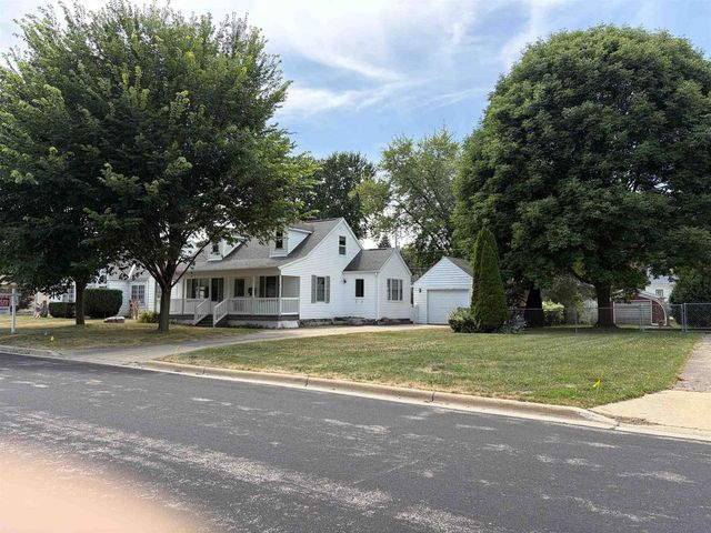206 N Marietta Street, Verona, WI 53593