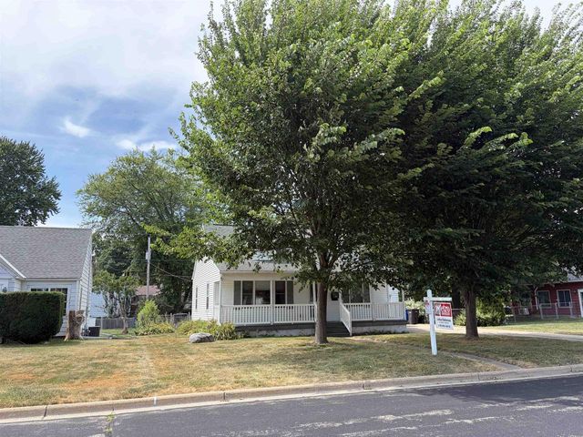 206 N Marietta Street, Verona, WI 53593