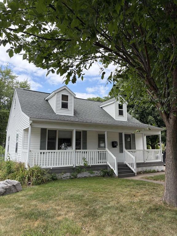 206 N Marietta Street, Verona, WI 53593