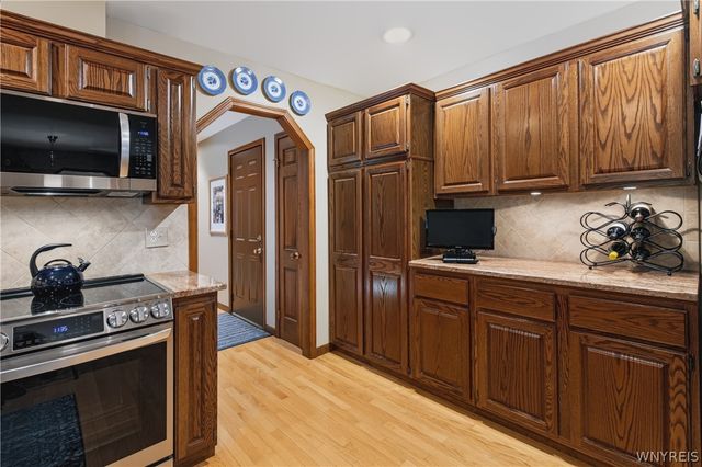 59 Lillyridge Drive, Amherst, NY 14051
